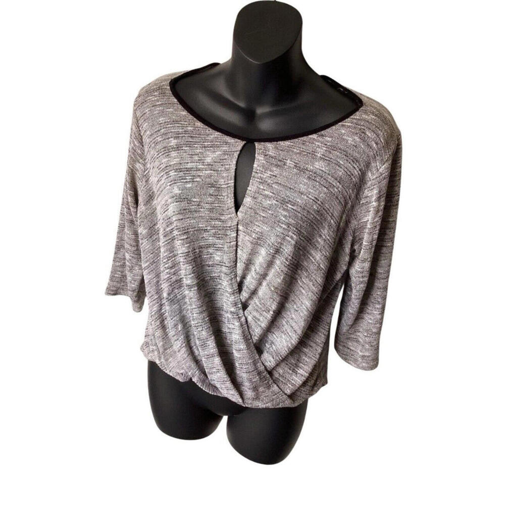 Status by Chenault Gray Marled Surplice Blouse 3/4 Sleeve Knit Top Size S